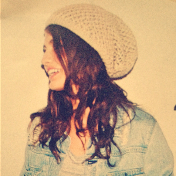 Profile Picture of Rina Kamide (@bluexleaves) on Poshmark