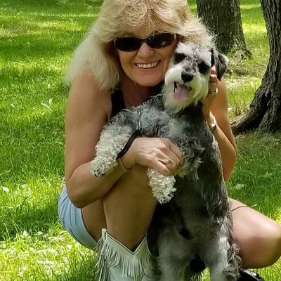 Profile Picture of Tammy Barnhart ⚘ (@TamaraBarnhart) on Twitter