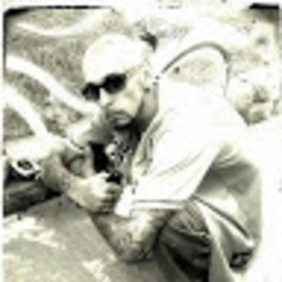 Profile Picture of Adam Susko (@adamsusko) on Poshmark