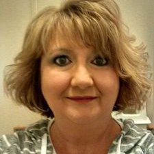 Profile Picture of Lisa Adkins (@lisaadkins121) on Twitter