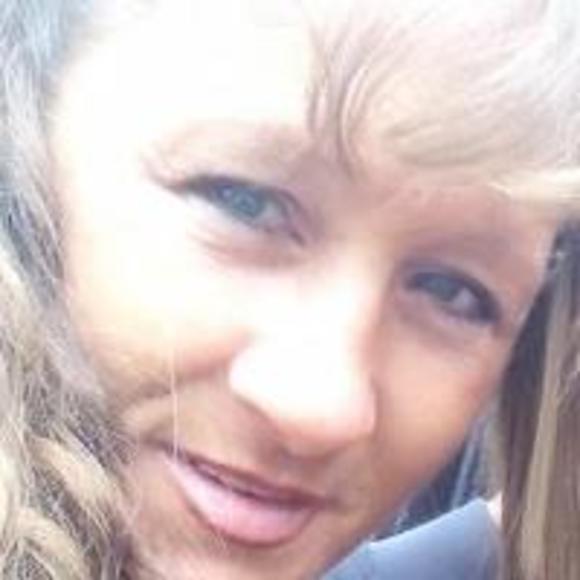 Profile Picture of Kim Nylander (@seahorse00000) on Poshmark