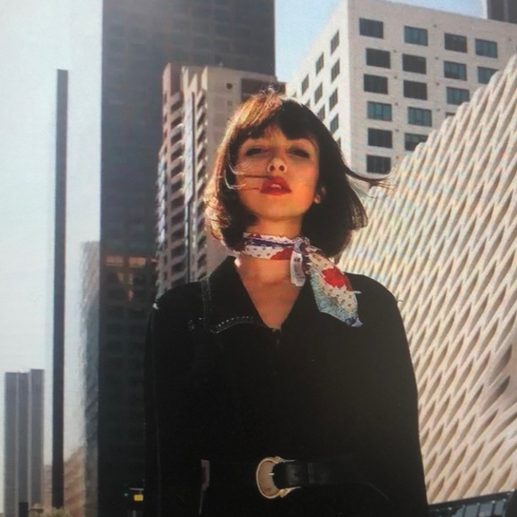 Profile Picture of Calvin Larkin (@nyqsluxn) on Poshmark