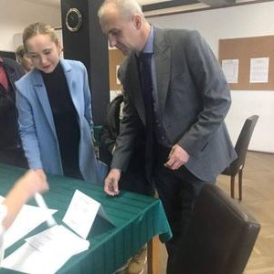 Profile Picture of Collins Harris (@CollinsHarris5) on Twitter