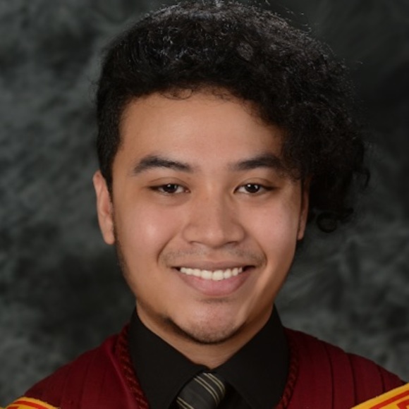 Profile Picture of B Celdran (@bceldran) on Poshmark