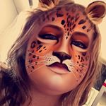 Profile Picture of Vivian (@vivian_hazel) on Instagram