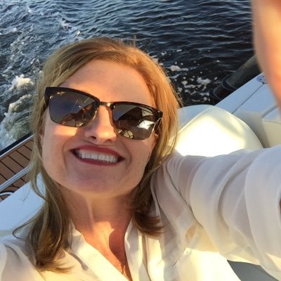 Profile Picture of Michele Kern (@kern3kms) on Twitter