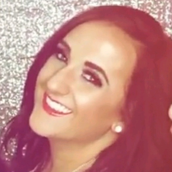 Profile Picture of Katie Melching (@kmelching88) on Poshmark