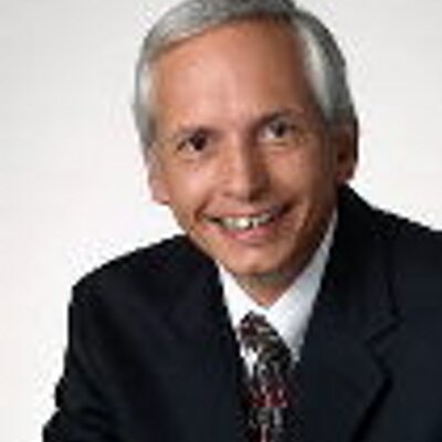 Profile Picture of Robert Moor (@robinmoor) on Twitter