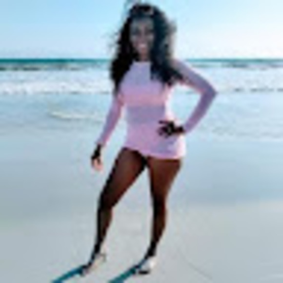 Profile Picture of Kerwin Williams (@kerwinwillia308) on Poshmark