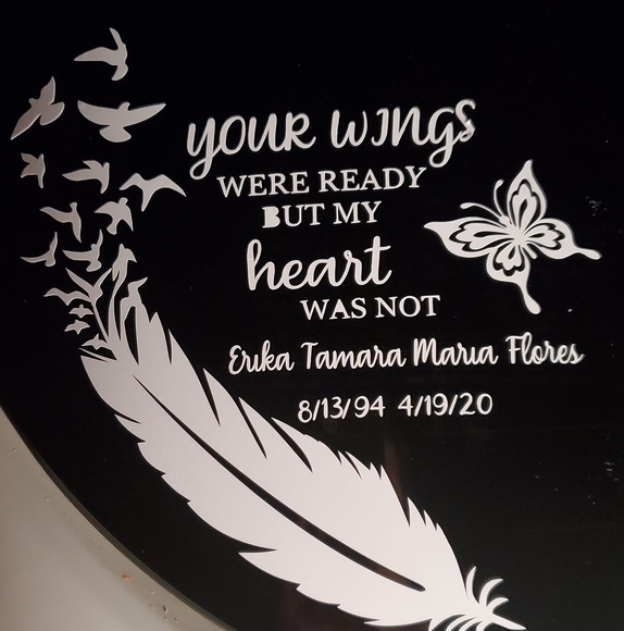 Profile Picture of Alexandtilly Frenier (@alexandtillyf) on Poshmark