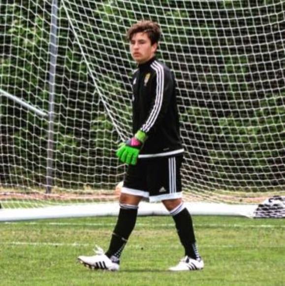 Profile Picture of Danny Espinosa (@socerdannylive) on Poshmark