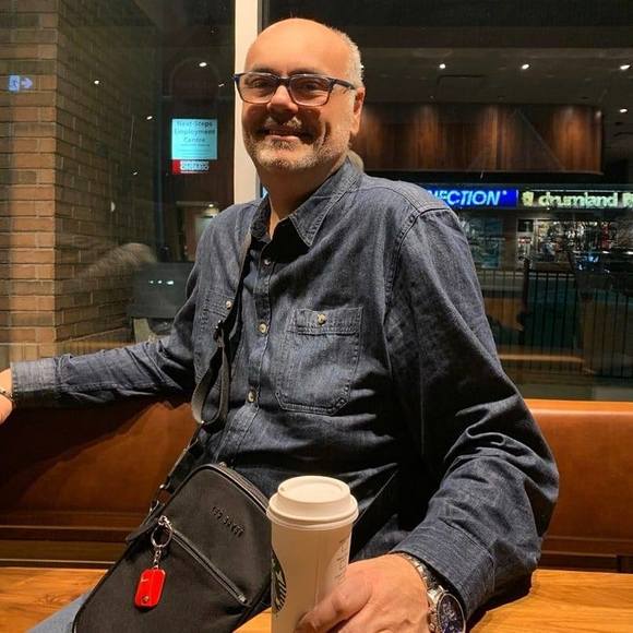 Profile Picture of Frank Agresti (@frankagresti123) on Poshmark