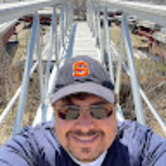 Profile Picture of David Sabino (@dnsabino) on Poshmark