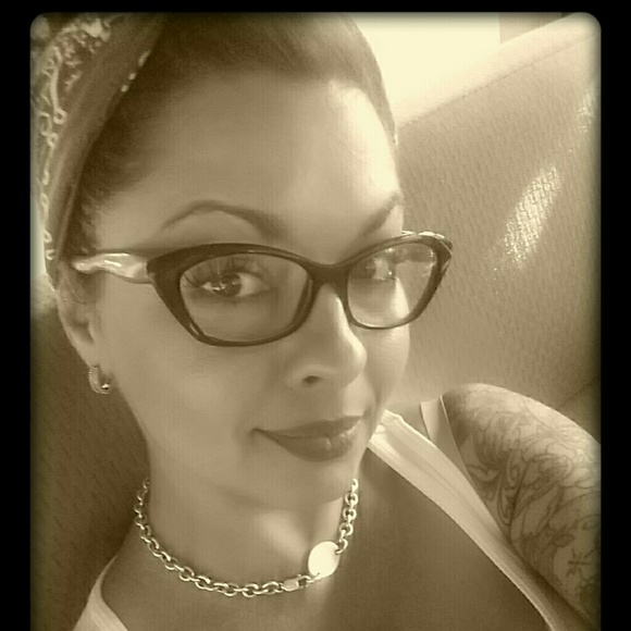 Profile Picture of Amelia Bramucci (@bramucci) on Poshmark