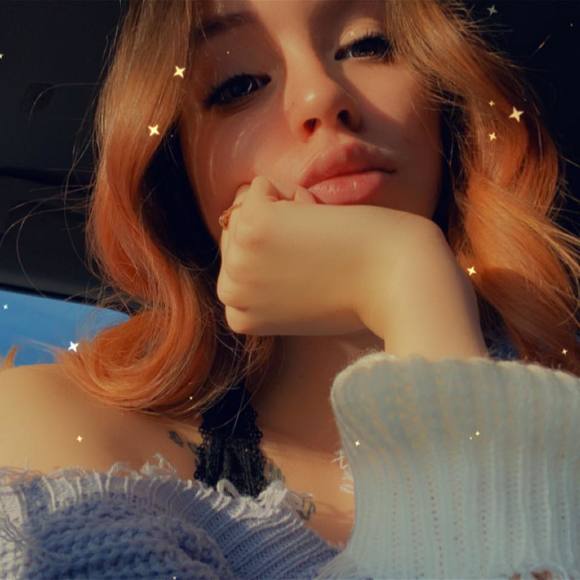 Profile Picture of Jasmine Potter (@jasminepotter) on Poshmark