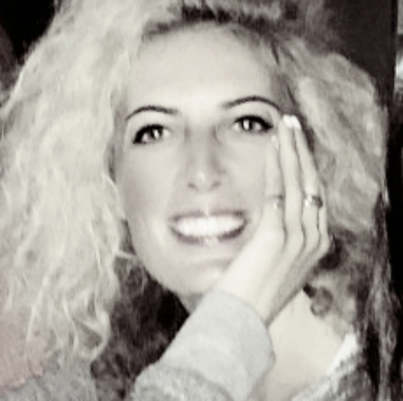 Profile Picture of Christina Walpole (@adkmtngirl) on Poshmark