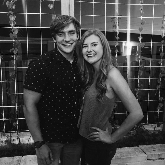 Profile Picture of Dylan Canupp (@dylan_canupp) on Poshmark