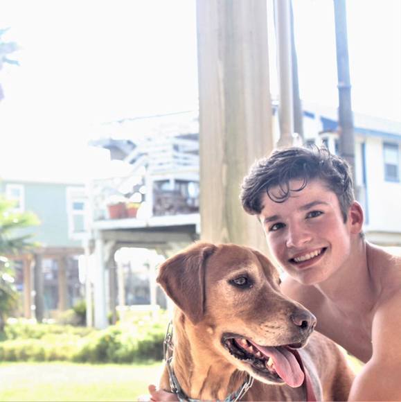 Profile Picture of Joshua Welch (@joshuawelch989) on Poshmark