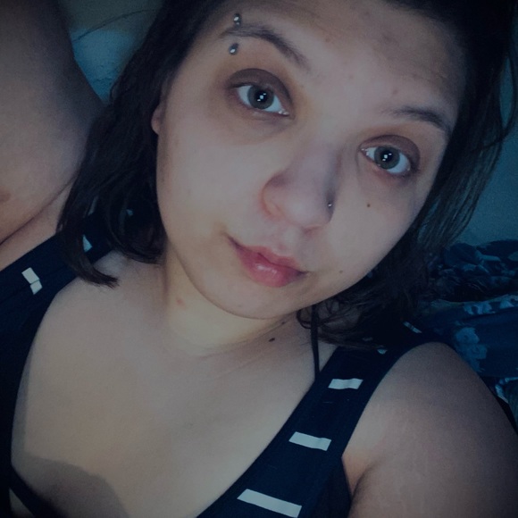 Profile Picture of Mercedes Downie (@mercedesdownie) on Poshmark