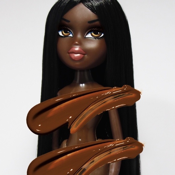 Profile Picture of Alyssa Terrelonge (@femmealy) on Poshmark