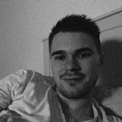 Profile Picture of Daniel Ballin (@oO_Babe2311_Oo) on Twitter