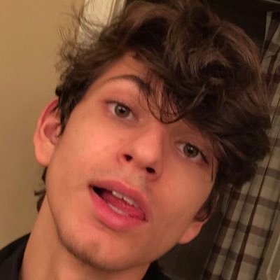 Profile Picture of StephGotDrip (@stephen_conte) on Twitter