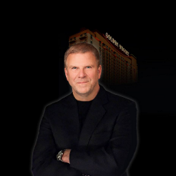 Profile Picture of Tilman Fertitta (@TilmanJFertitta) on Twitter