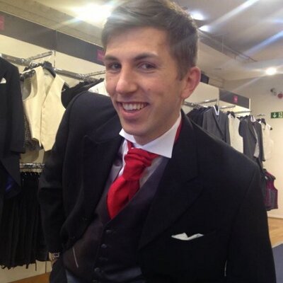 Profile Picture of Tony Nicholson (@antonee15) on Twitter