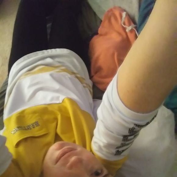 Profile Picture of Melanie Wenerick (@goodmompa79) on Poshmark