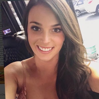 Profile Picture of Ashley Andersen (@Ashncoll) on Twitter