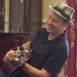 Profile Picture of Craig "Guitar Player Guy" Gleason (@GuitarGleason) on Twitter