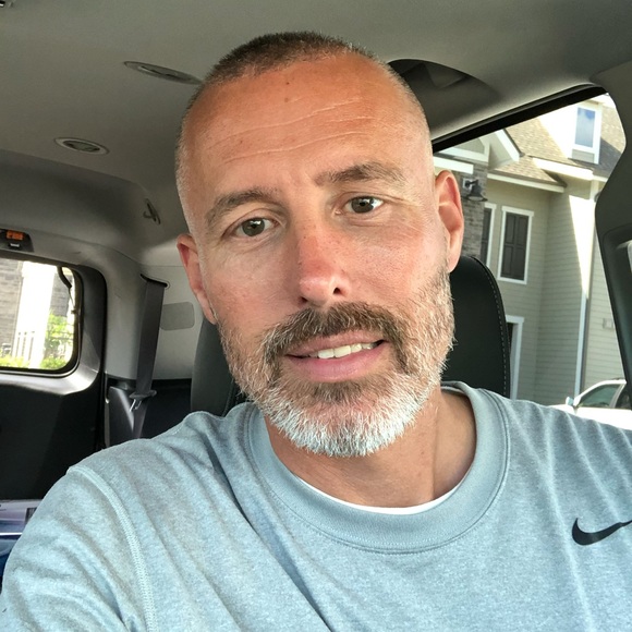 Profile Picture of Tony Boyles (@tonyb2227) on Poshmark