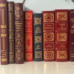 Profile Picture of Alexxa Burleigh (@alexxas_books) on Instagram