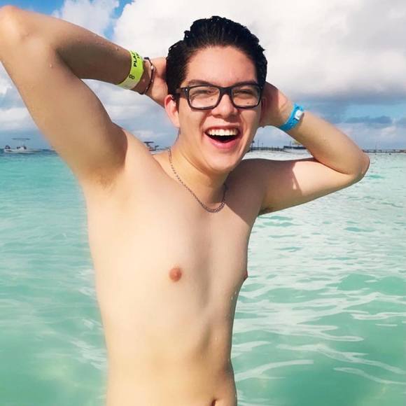 Profile Picture of Yves Couttolenc (@darko3946) on Poshmark