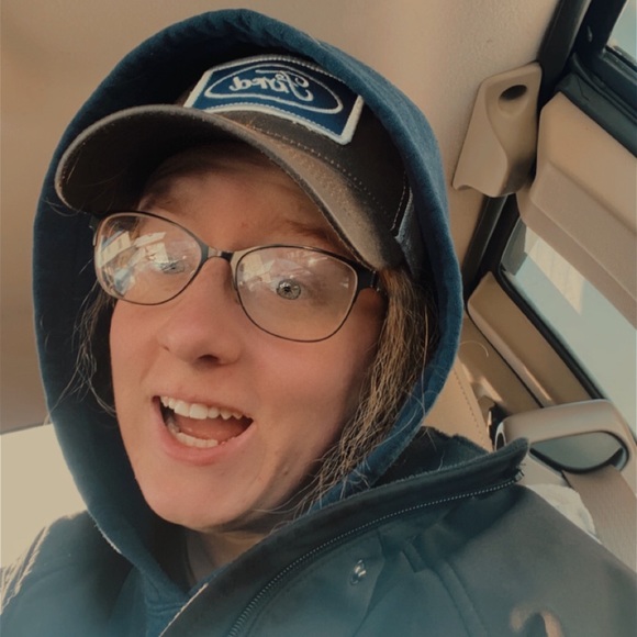 Profile Picture of Claire Cohick (@cohickcm55) on Poshmark