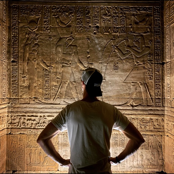 Profile Picture of Kevin Pegelow (@kevin_pegelow) on Poshmark