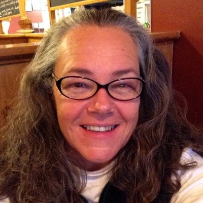 Profile Picture of Carole Doak (@goldy913) on Twitter