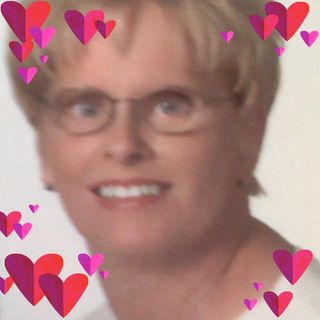 Profile Picture of Karen Hulbert (@karen.hulbert.75) on Facebook