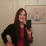 Profile Picture of Rachael Patterson (@RacheRachael) on Youtube