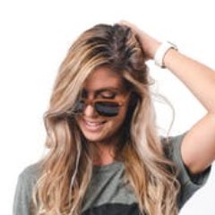Profile Picture of Marsha Bradley (@FourPastNight) on Twitter