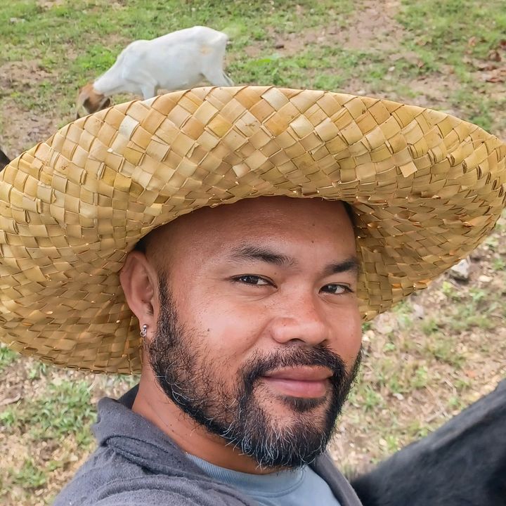 Profile Picture of Eugene Genon (@@eugenegenon) on Tiktok