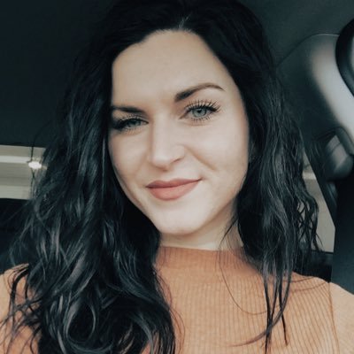 Profile Picture of Adria Clouse (@adria_clouse) on Twitter