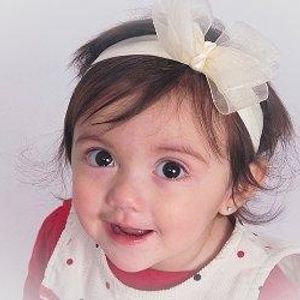 Profile Picture of Laura Pena (@usmcluvr) on Myspace