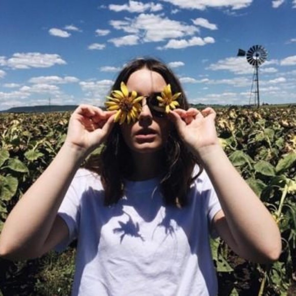 Profile Picture of Brett Eitzen (@ammieoade) on Poshmark