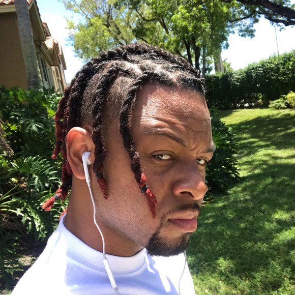 Profile Picture of Gregory Cobb (@gcobb1029) on Poshmark