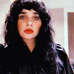 Profile Photo of Molly Allen (@hellomollyallen) on Instagram