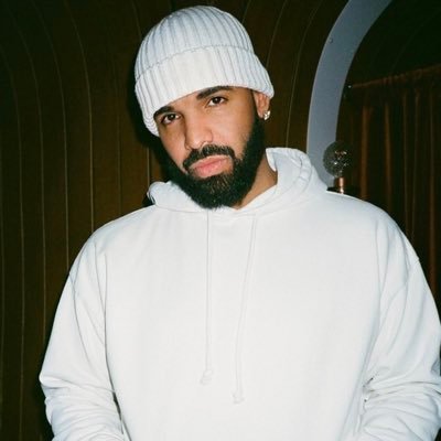 Profile Picture of Theo James’ Wife (@stargaazin) on Twitter