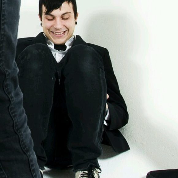 Profile Picture of Amaya Bogaards (@amaya082) on Poshmark