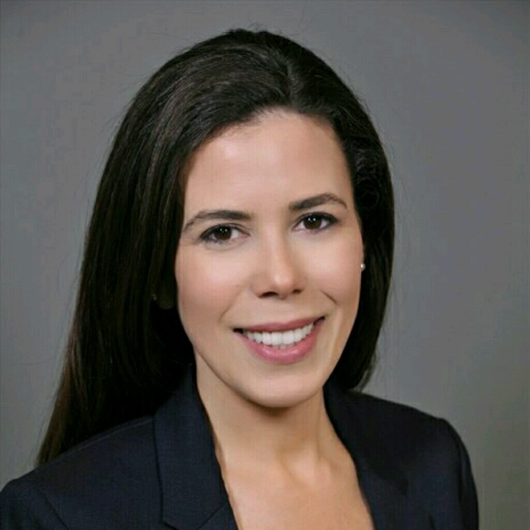 Profile Picture of Carolina Batista (@zbcarol) on Poshmark