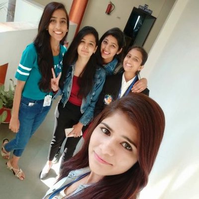 Profile Picture of Devika Sharma (@devikasharma913) on Twitter